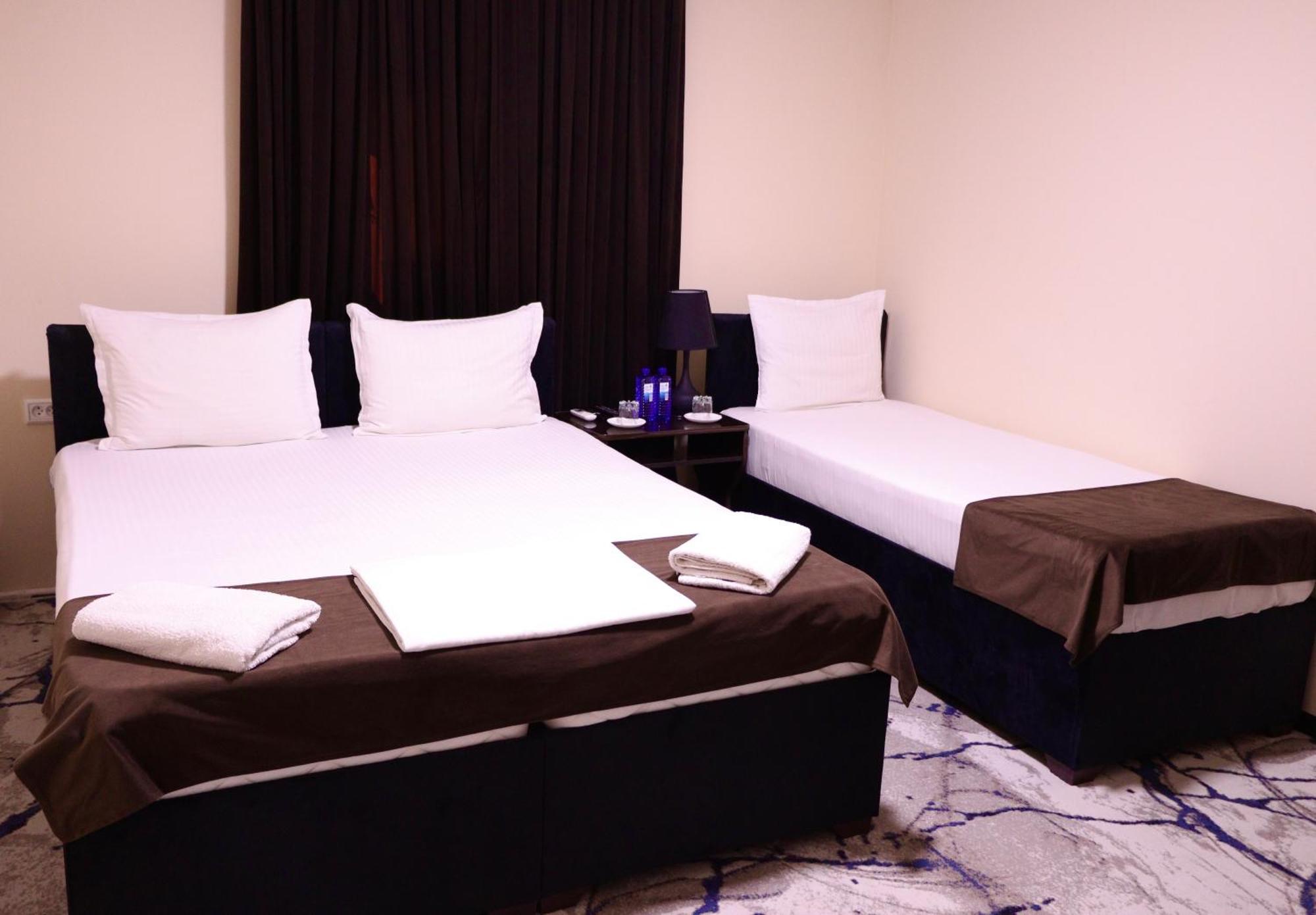 Al Bukhari Hotel Bukhara Bagian luar foto